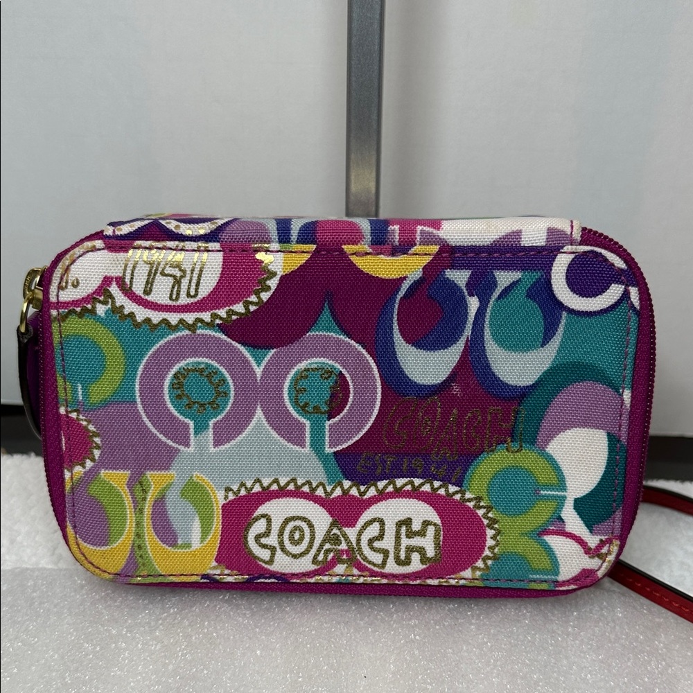Coach Poppy Colorful Graphic jewelry case - Picture 1 of 5